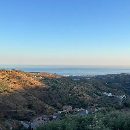 Rustic House Sea View, Nature And Peace El Valdes